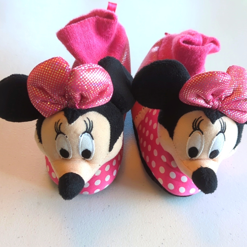 Girls Minnie Mouse Slippers Size 9/10